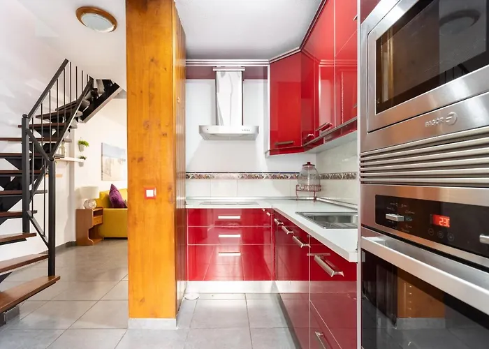 Home2book Duplex & Wifi شقة كالاو سالفاجي